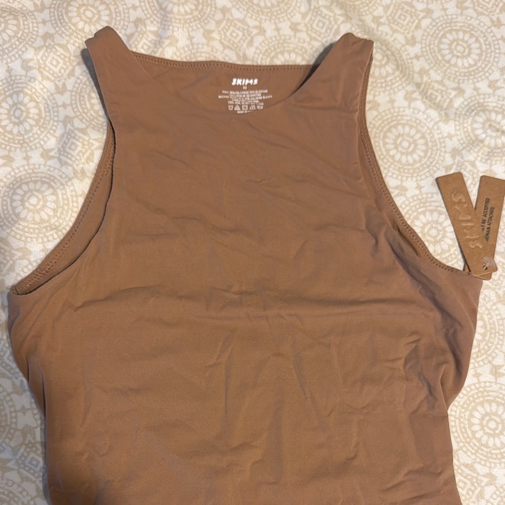 SKIMS Brown Fitted Cut Out Tank Top